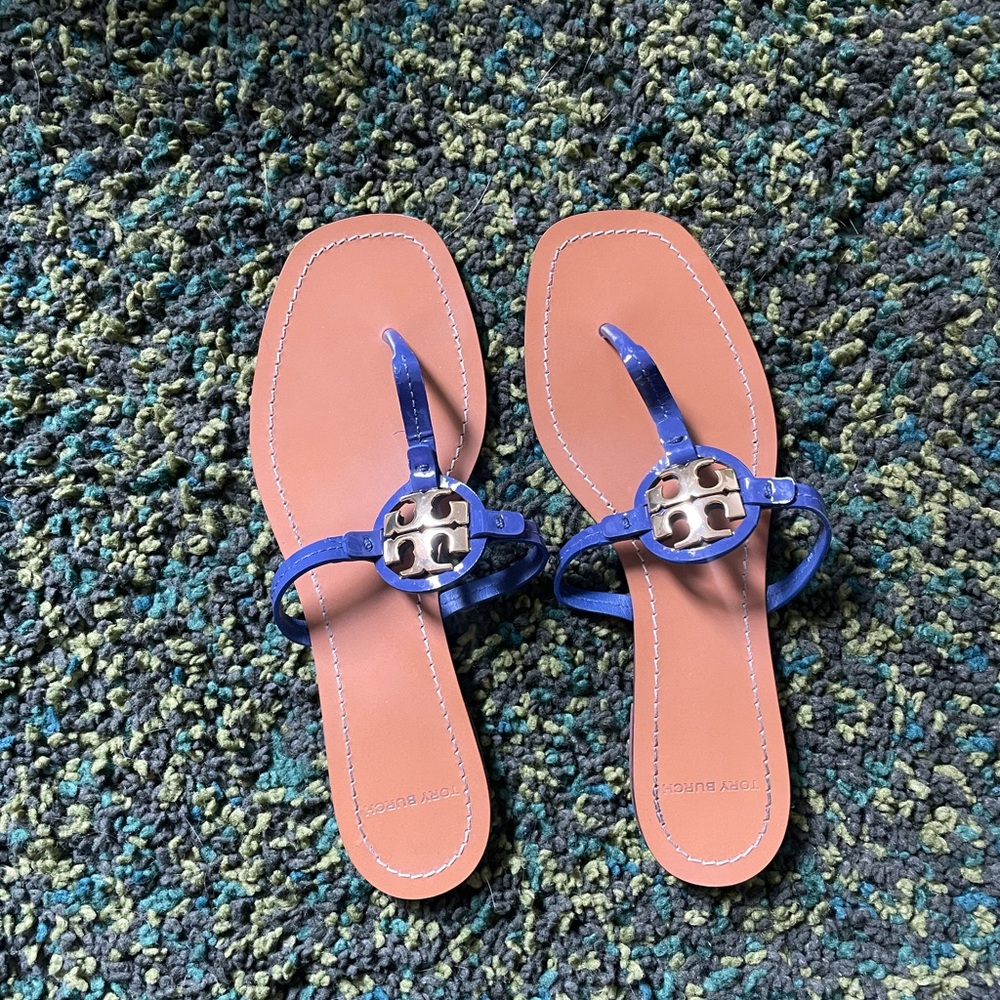 Tory Burch Navy and Tan Sandals